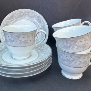 Noritake 5824 Graycrest 13 piece set