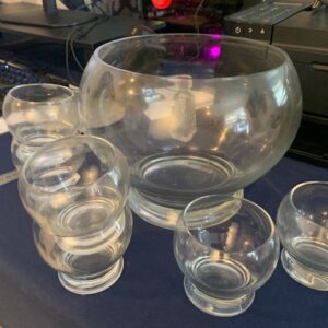 Glass Punch Bowl with 8 glasses