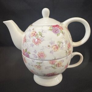 Teapot Set #4 (Floral by Villa)