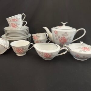 Noritake 6225 Rosemist