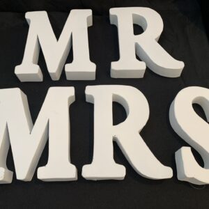 Metal 'Mr & Mrs' Sign
