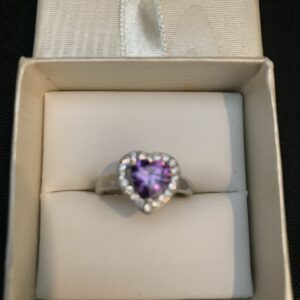 Ring009 925 Sterling Silver Ring with purple stone - US Size 6